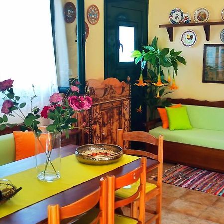 Dora'S House Villa Istrios Luaran gambar