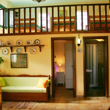 Dora'S House Villa Istrios Luaran gambar